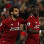 محمد صلاح يعلن الهدنة مع ماني بفيديو كوميدي